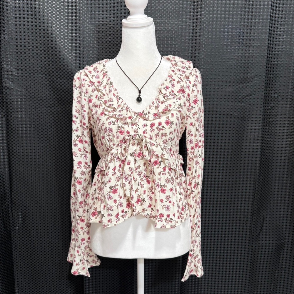 Selfie Esteem Peplum Top Womens XS Whisper White Floral Ruffle Boho Cotagecore